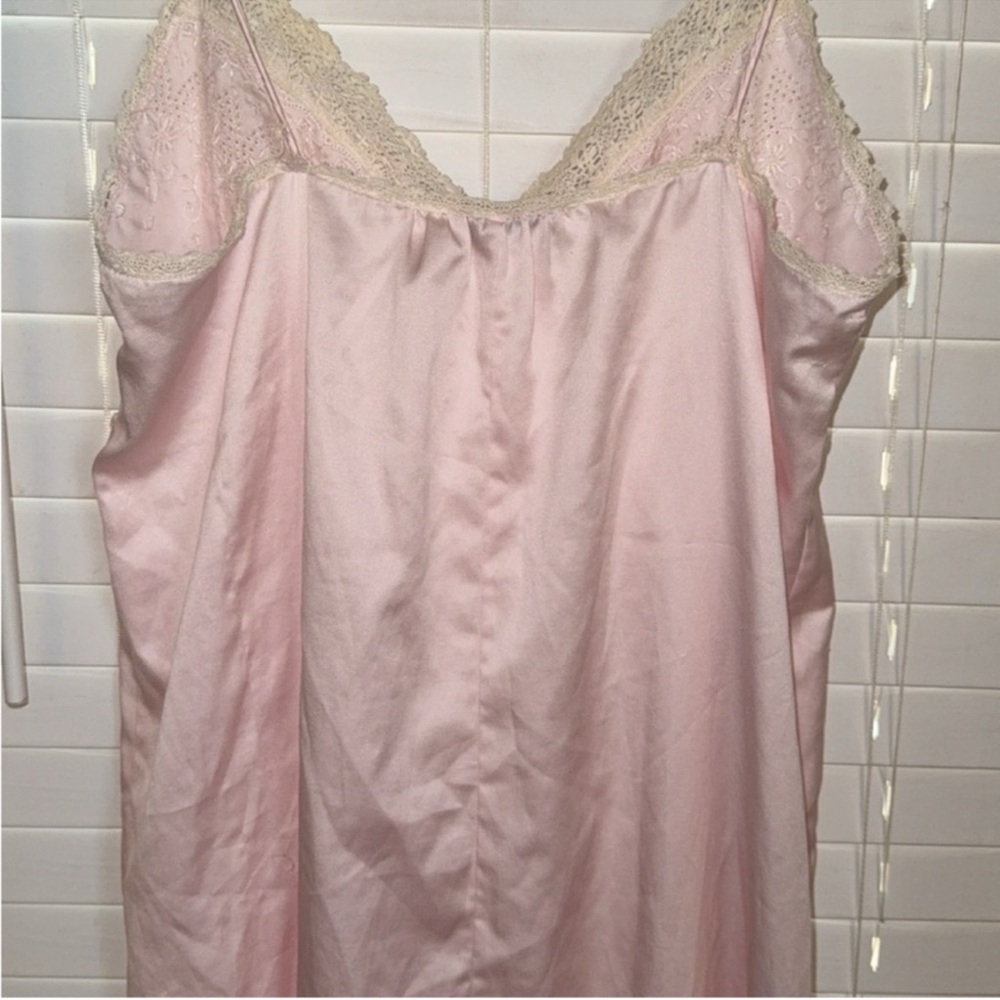 Vintage Christian Dior Soft Pink Lace Chemise Lingered
size M - Picture 7 of 17